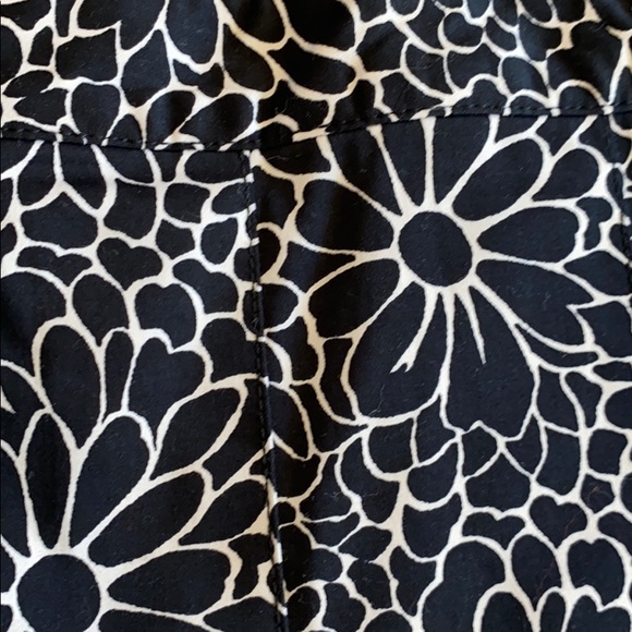 Tommy Hilfiger skirt 14 - Picture 3 of 4